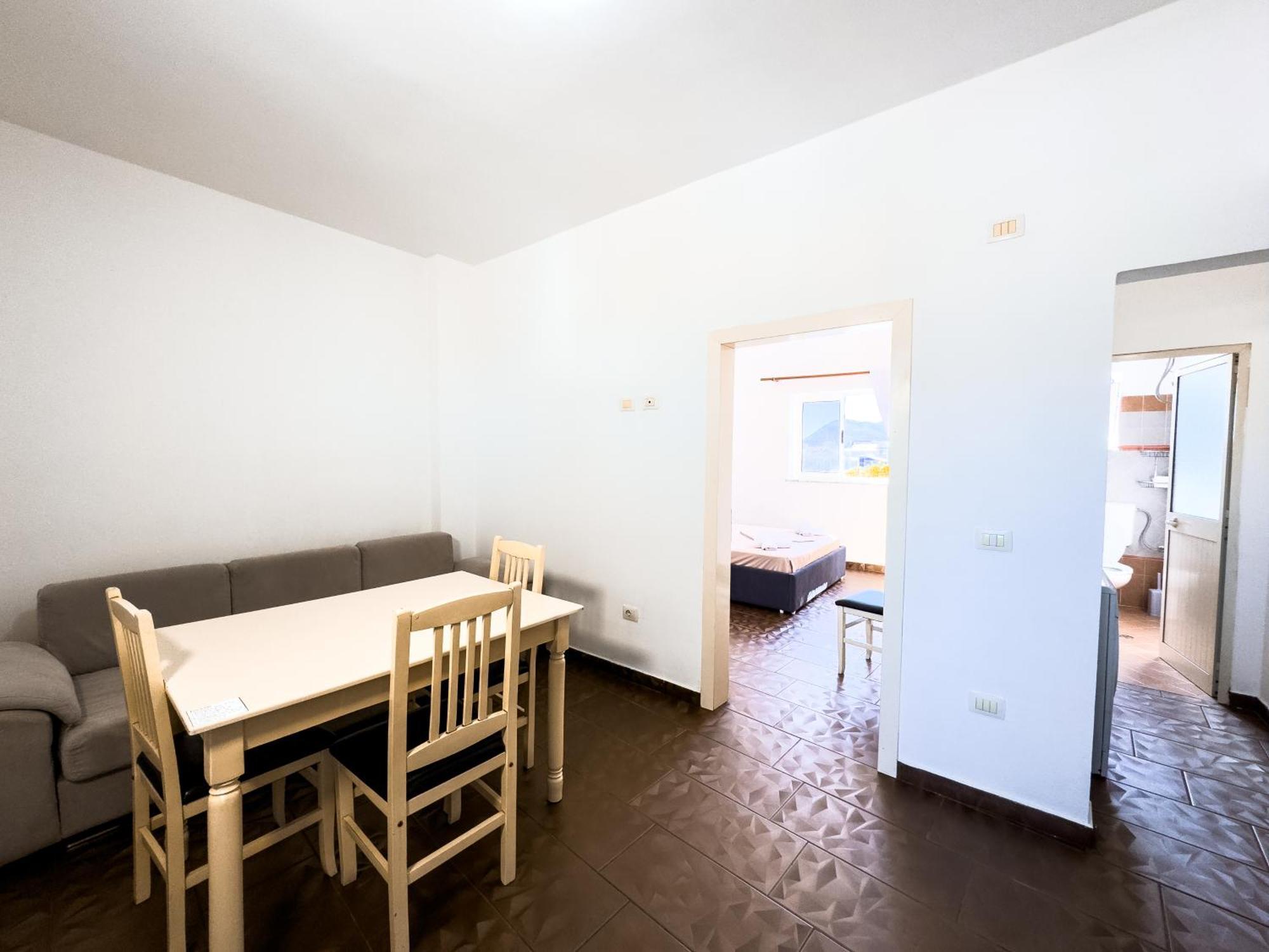 Shkodra Budget Hotel Luaran gambar