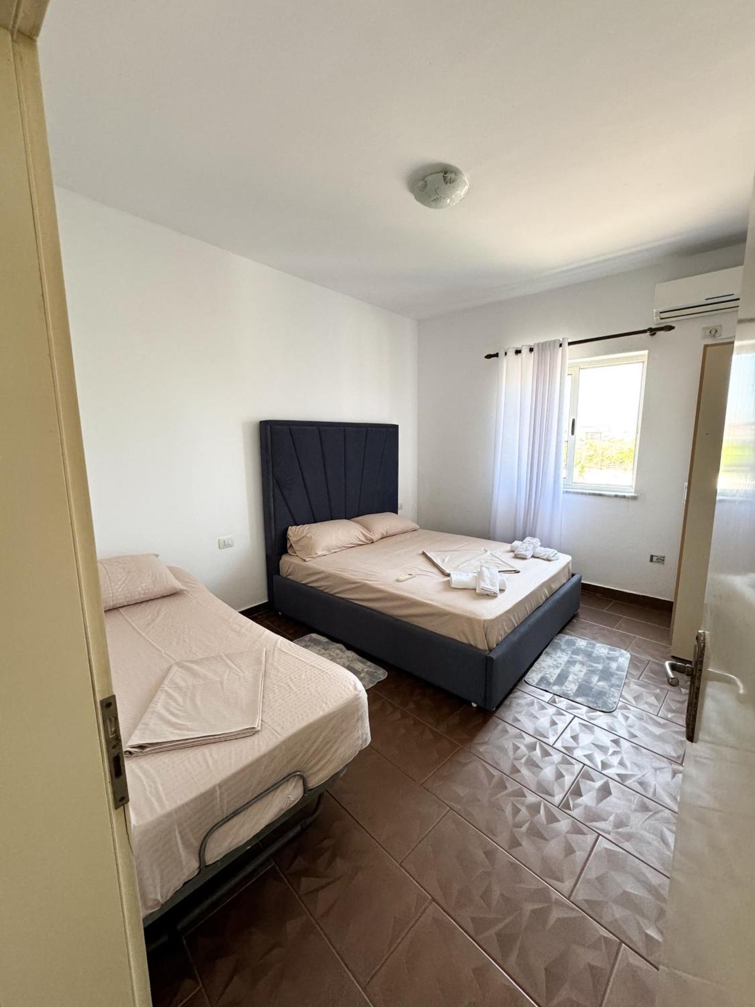 Shkodra Budget Hotel Luaran gambar