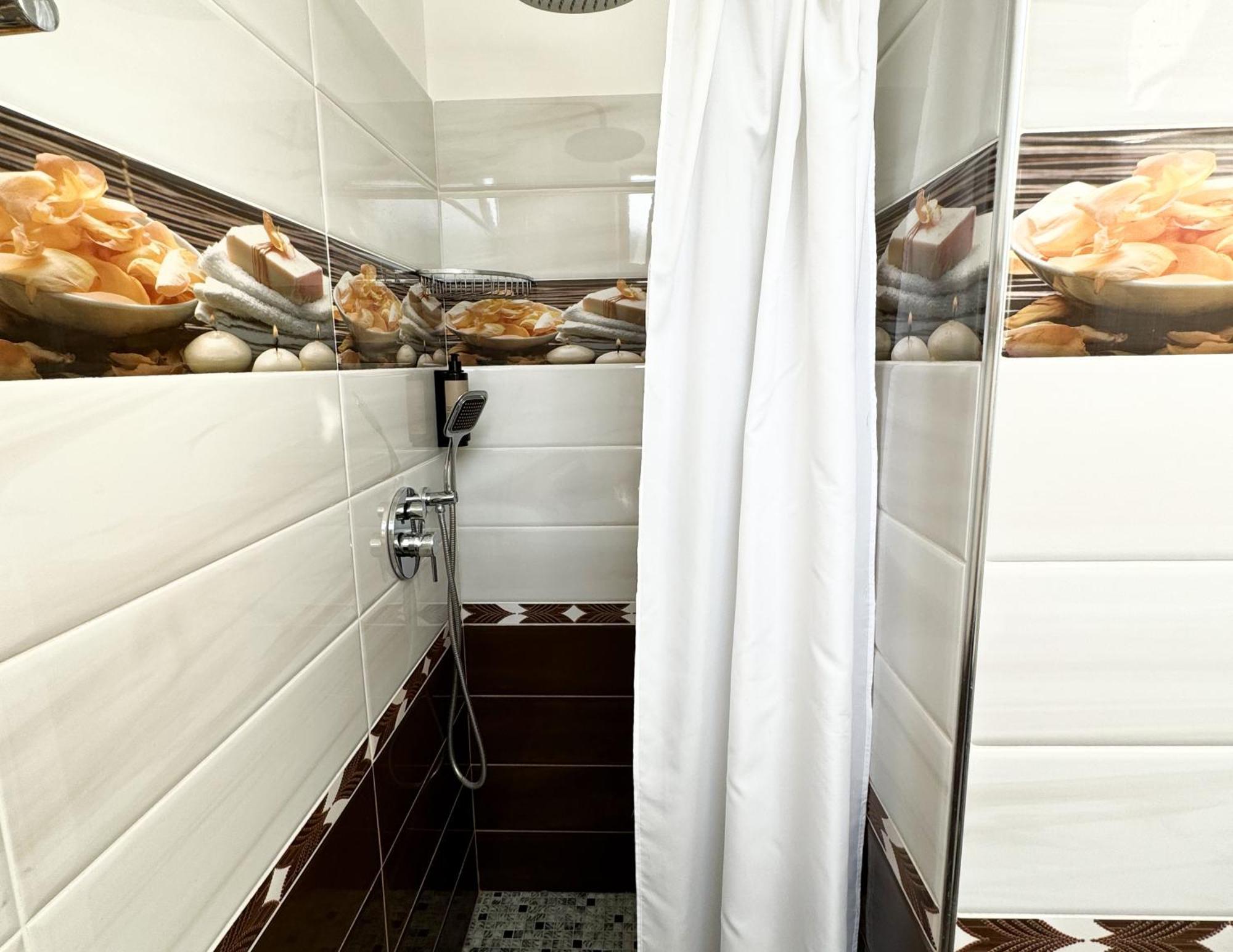 Shkodra Budget Hotel Luaran gambar